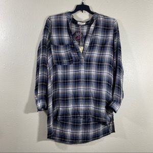 Elan Flowy Plaid Tunic Top Shirt Small blue White plaid loose long Sleeve NWT